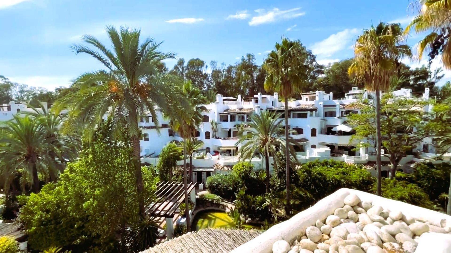 Apartamento Golden Penthouse, Elviria,